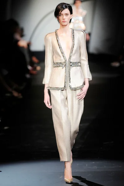 Look 26